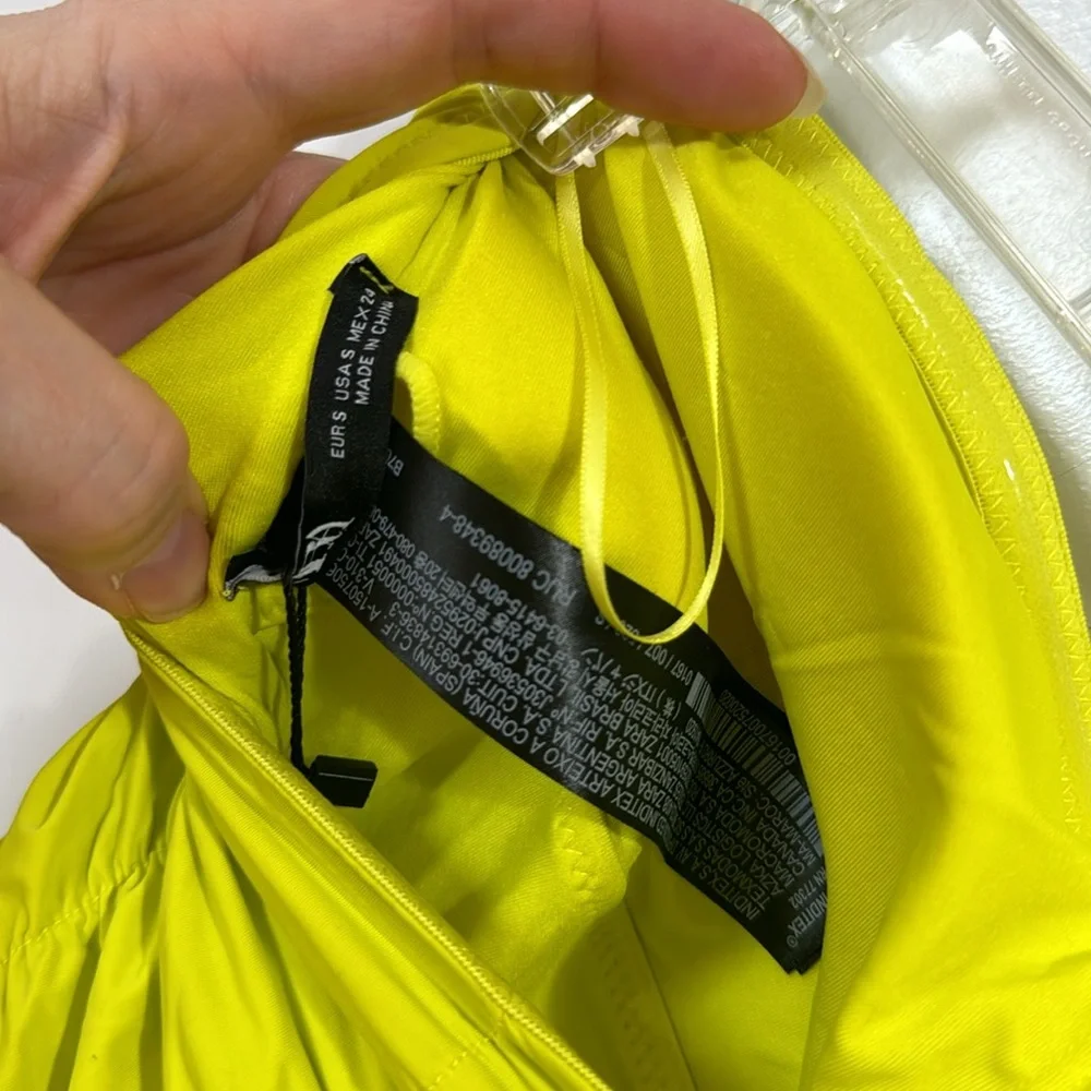 *NEW* ZARA STRAPLESS NEON YELLOW RUCHED ONE PIECE SWIM SUIT SMALL - Picture 7 of 8
